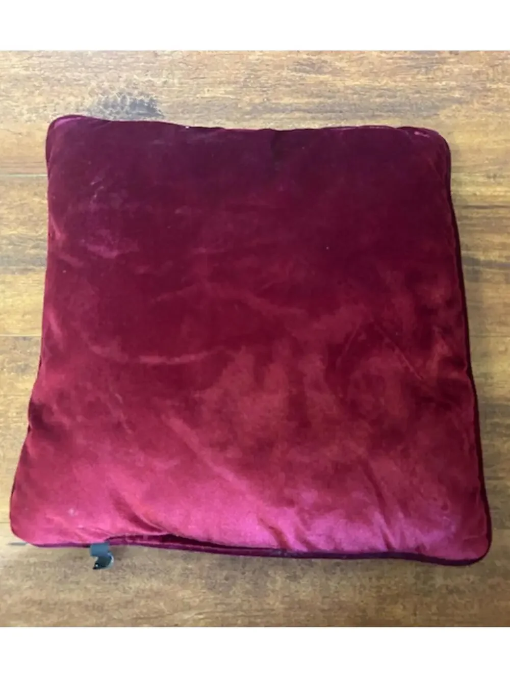 Portofino Holiday Themed Decorative Throw Pillow